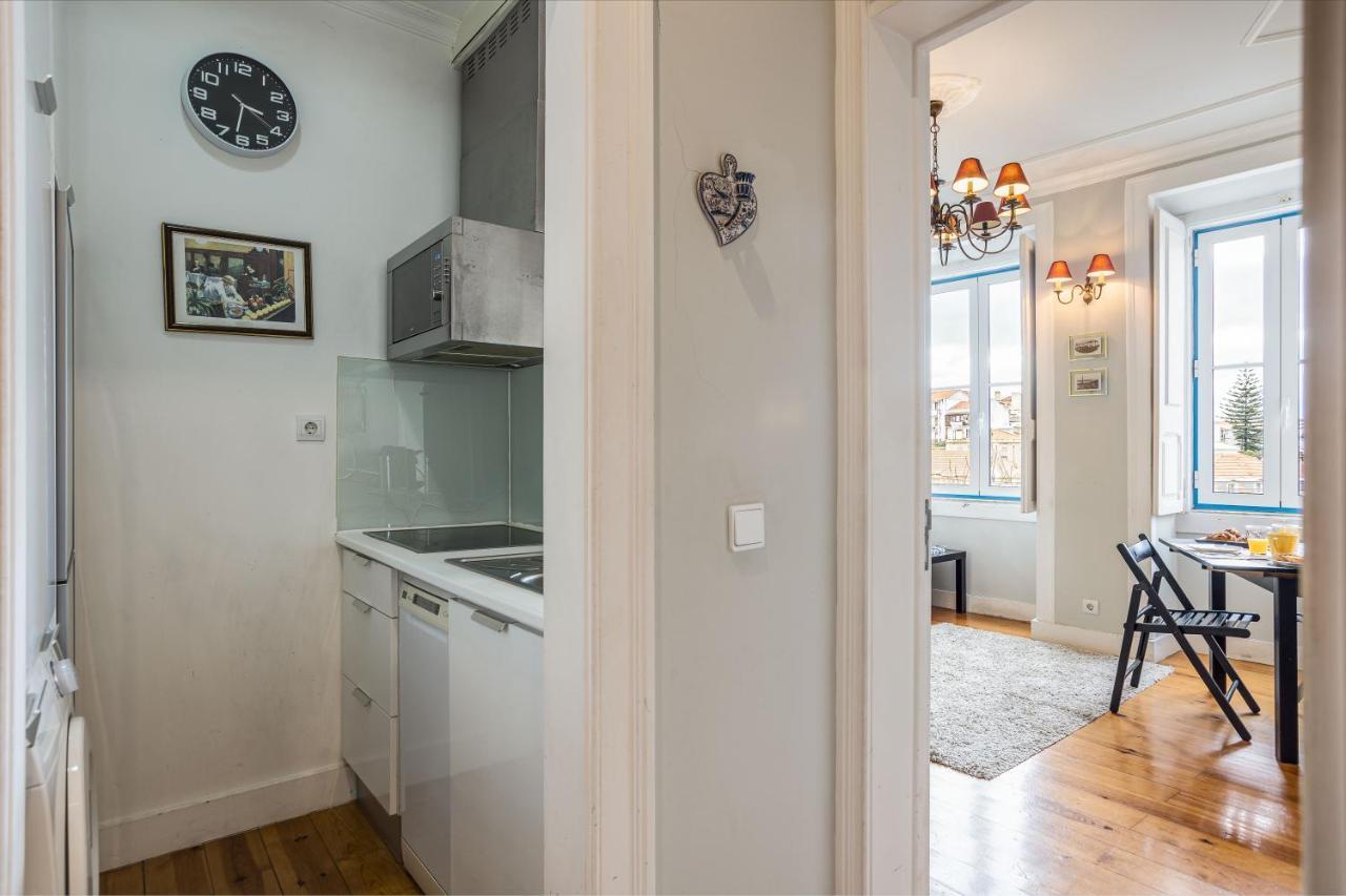 Bright Tailor Made Apartment By The Castle Lisboa Exteriör bild
